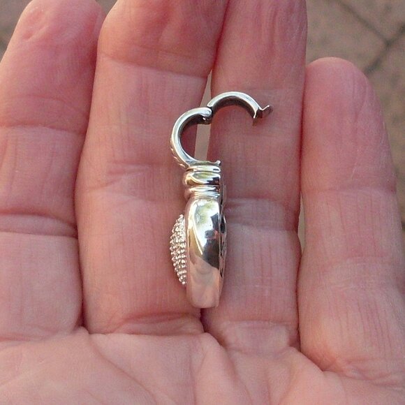 Retired David Yurman Diamond Heart Pendant w/Chain - 18K/925 - Gift Boxed - Picture 5 of 10